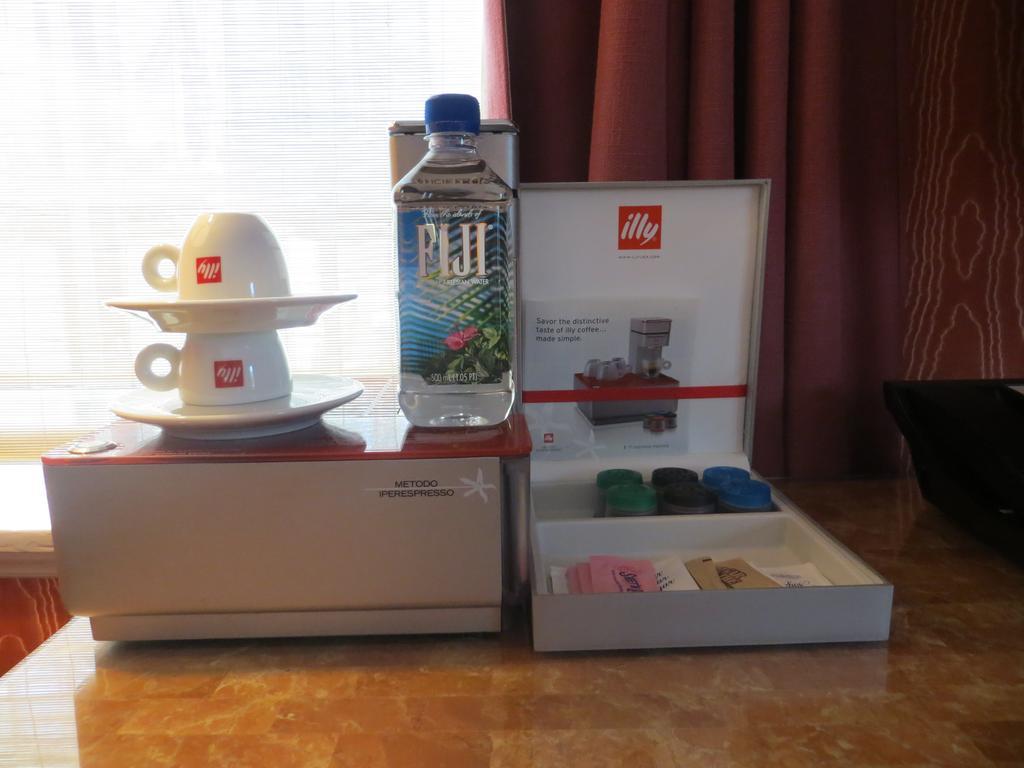 เมซอง 140 Hotel ลอสแอนเจลิส ภายนอก รูปภาพ